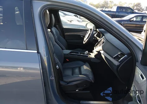 2023 Volvo Xc90 Recharge Plug-In Hybrid T8 Ultimate Bright Theme 7-Seater из США, поврежденный, VIN YV4H60CA4P1993834